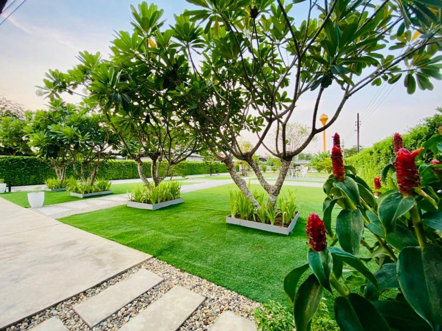The Vet Boutique Hotel - Sha Extra Plus San Kamphaeng Exterior photo